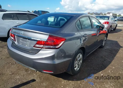 2015 Honda Civic Lx z USA, uszkodzony, nr VIN 2HGFB2F55FH554482